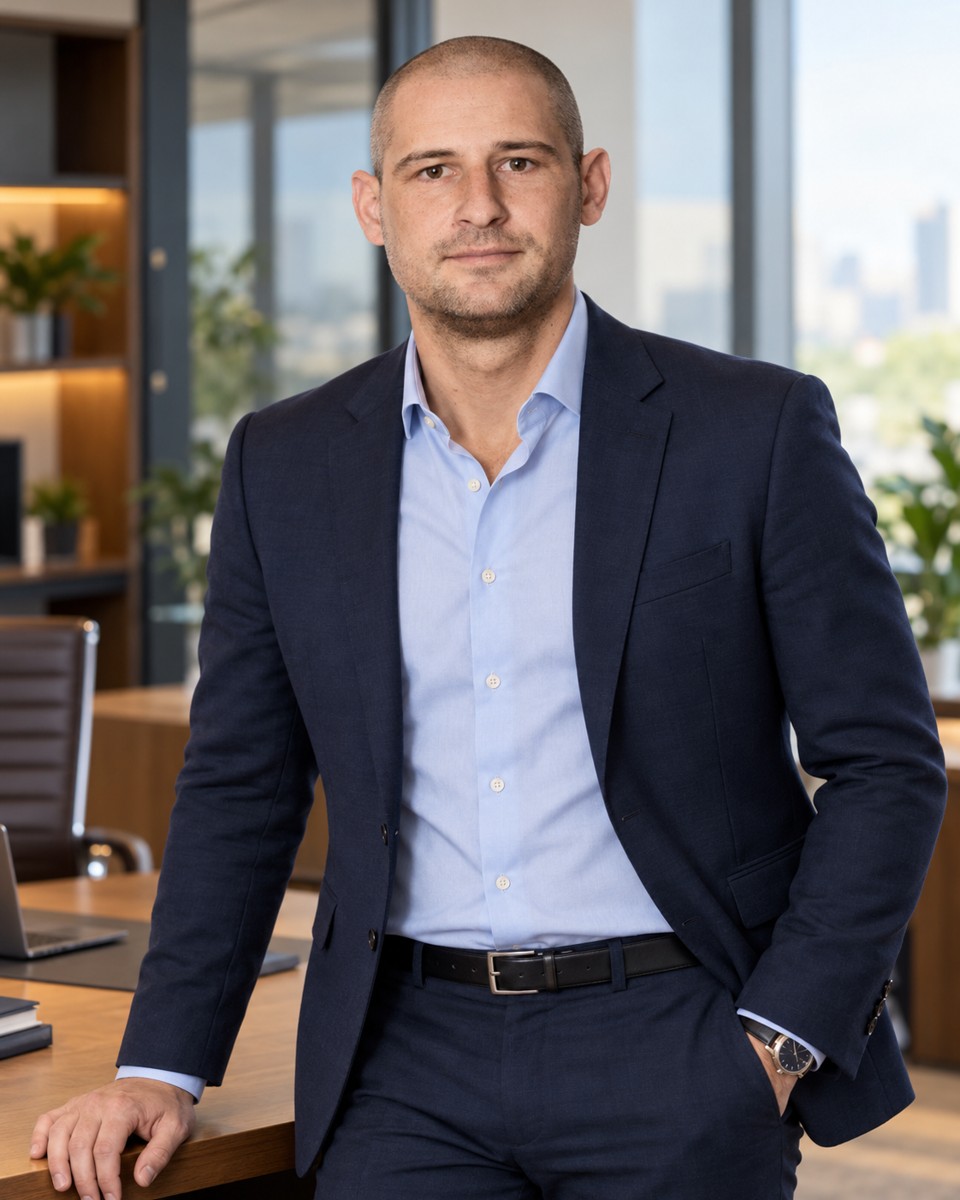 Oleksandr Olikhnovych — Finkelstein Global LLC